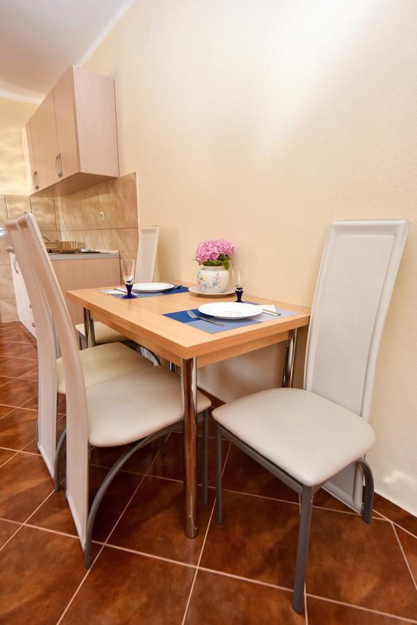 Apartmani Stanisic Čanj Εξωτερικό φωτογραφία