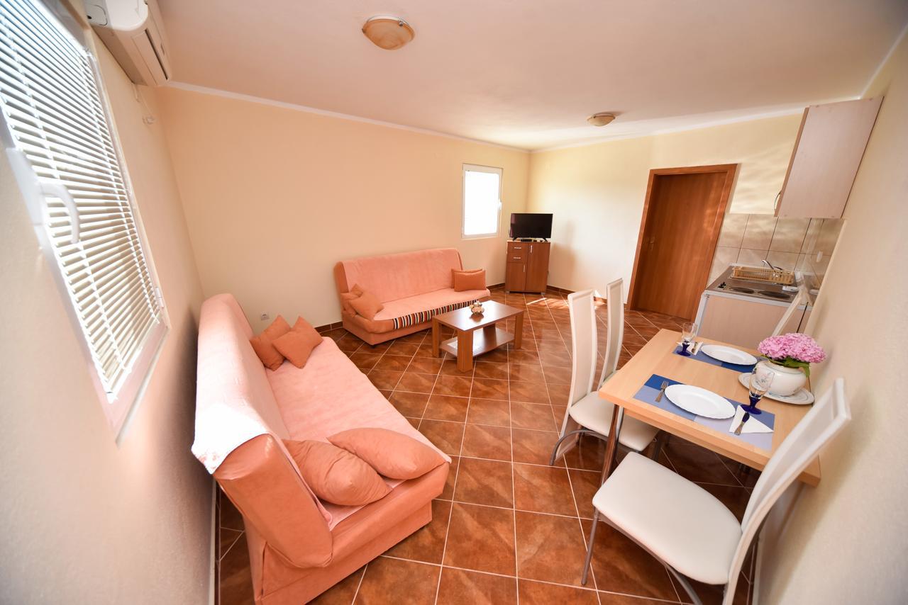 Apartmani Stanisic Čanj Εξωτερικό φωτογραφία