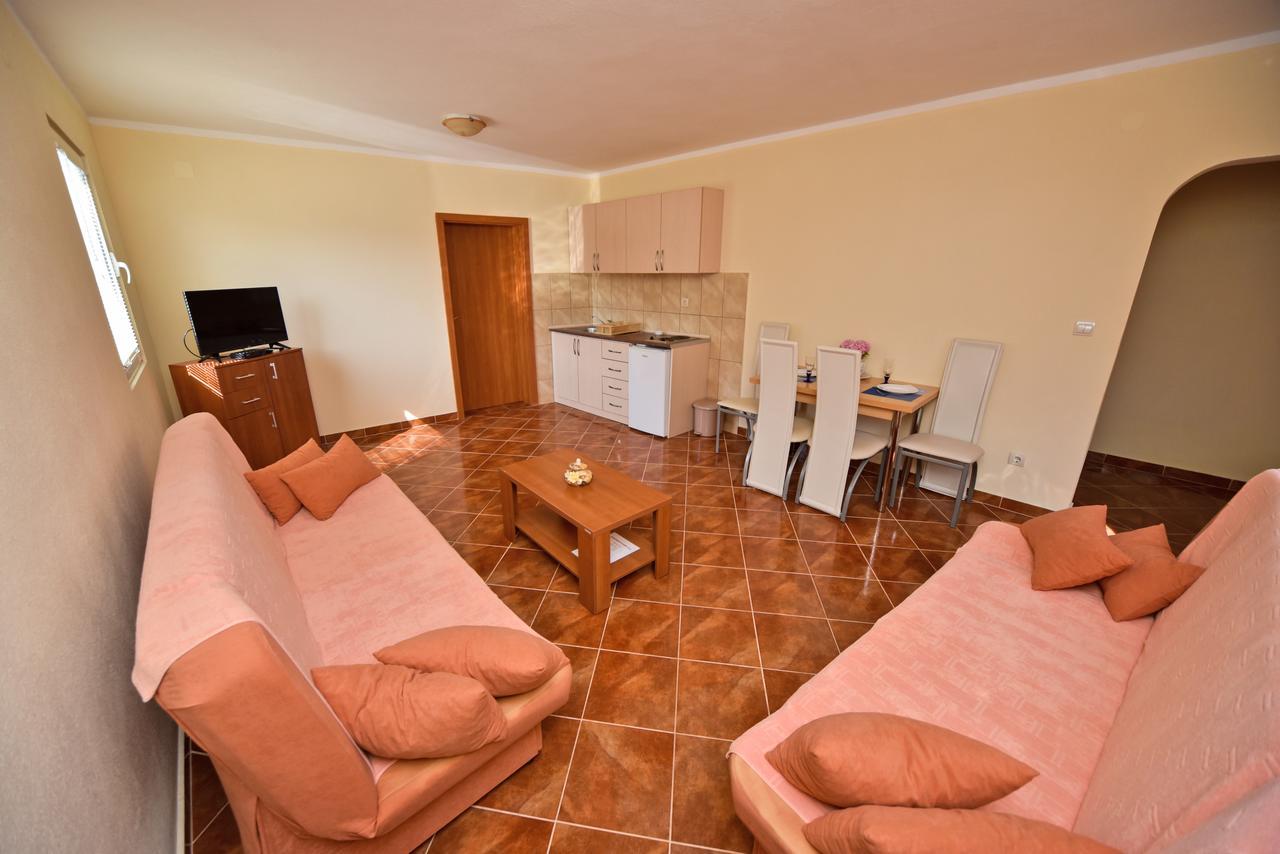 Apartmani Stanisic Čanj Εξωτερικό φωτογραφία