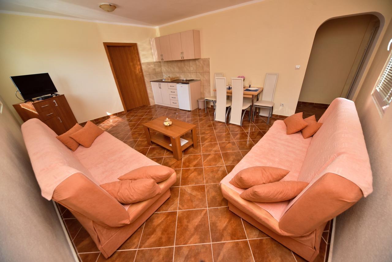 Apartmani Stanisic Čanj Εξωτερικό φωτογραφία